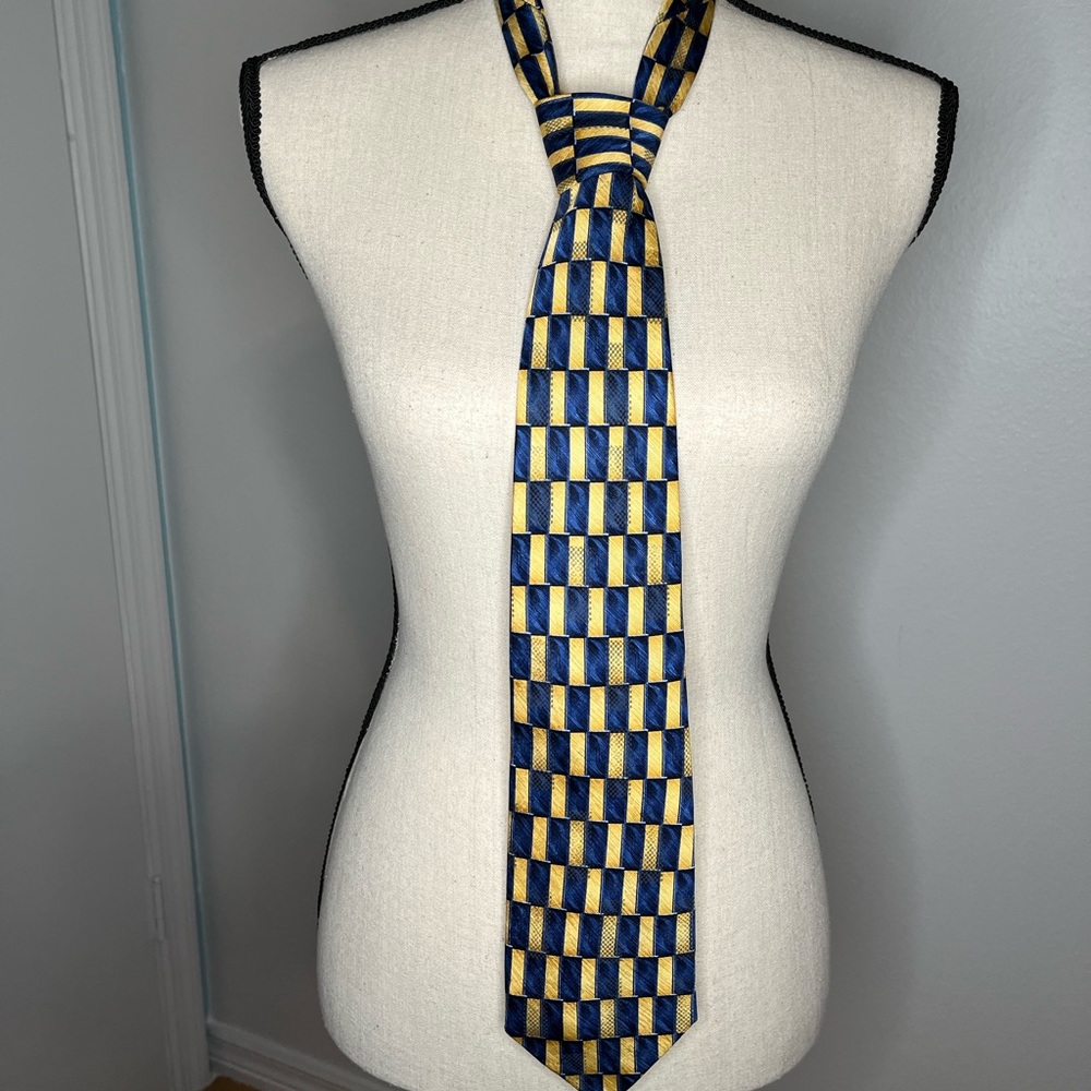 Silk blue and gold tie